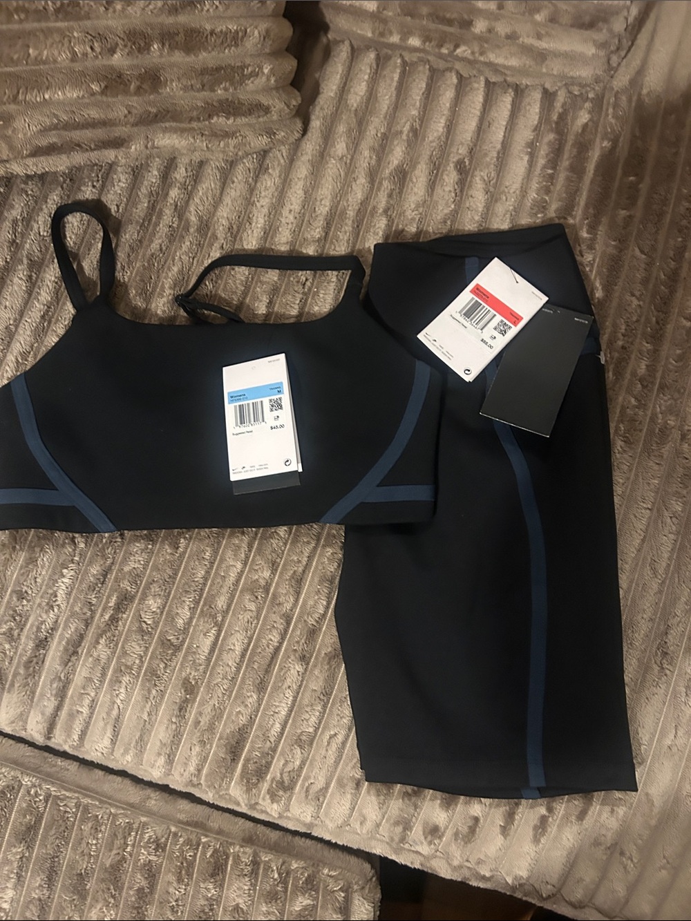 Nike Black Sports Bra and Leggings Set with Blue Trim